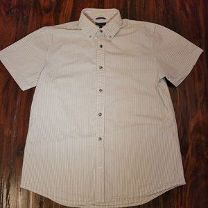 Men's Gap Size L Seersucker Short Sleeve Button-Down Shirt